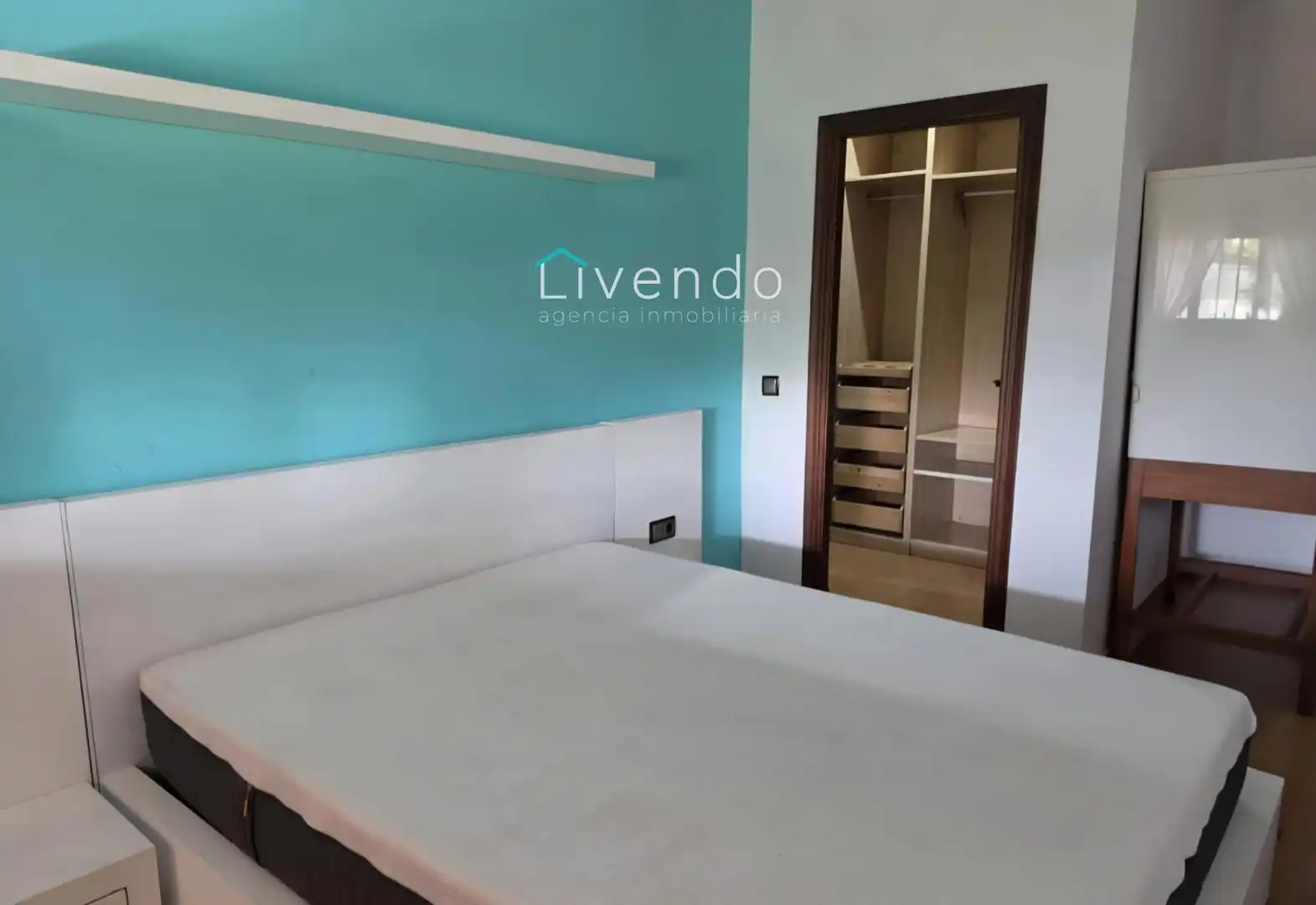 Dormitori de Casa o xalet en venda en Chiclana de la Frontera amb Aire condicionat, Terrassa i Traster