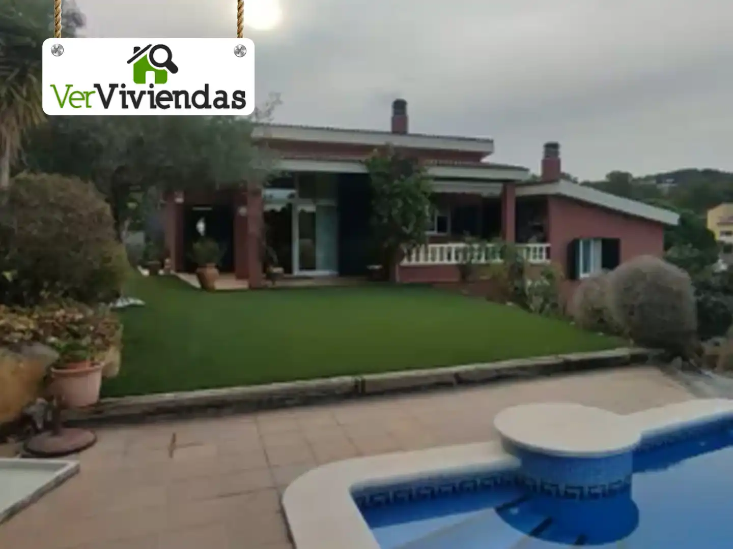Maison avec piscine à vendre à Olivella