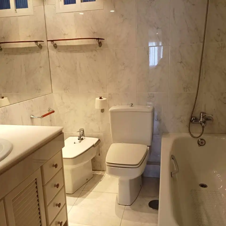 Piso de alquiler en Del Doctor Fleming, Hispanoamérica - Bernabéu