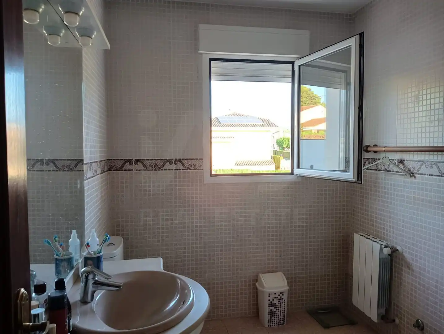 Bathroom of Houses for sale in Puçol