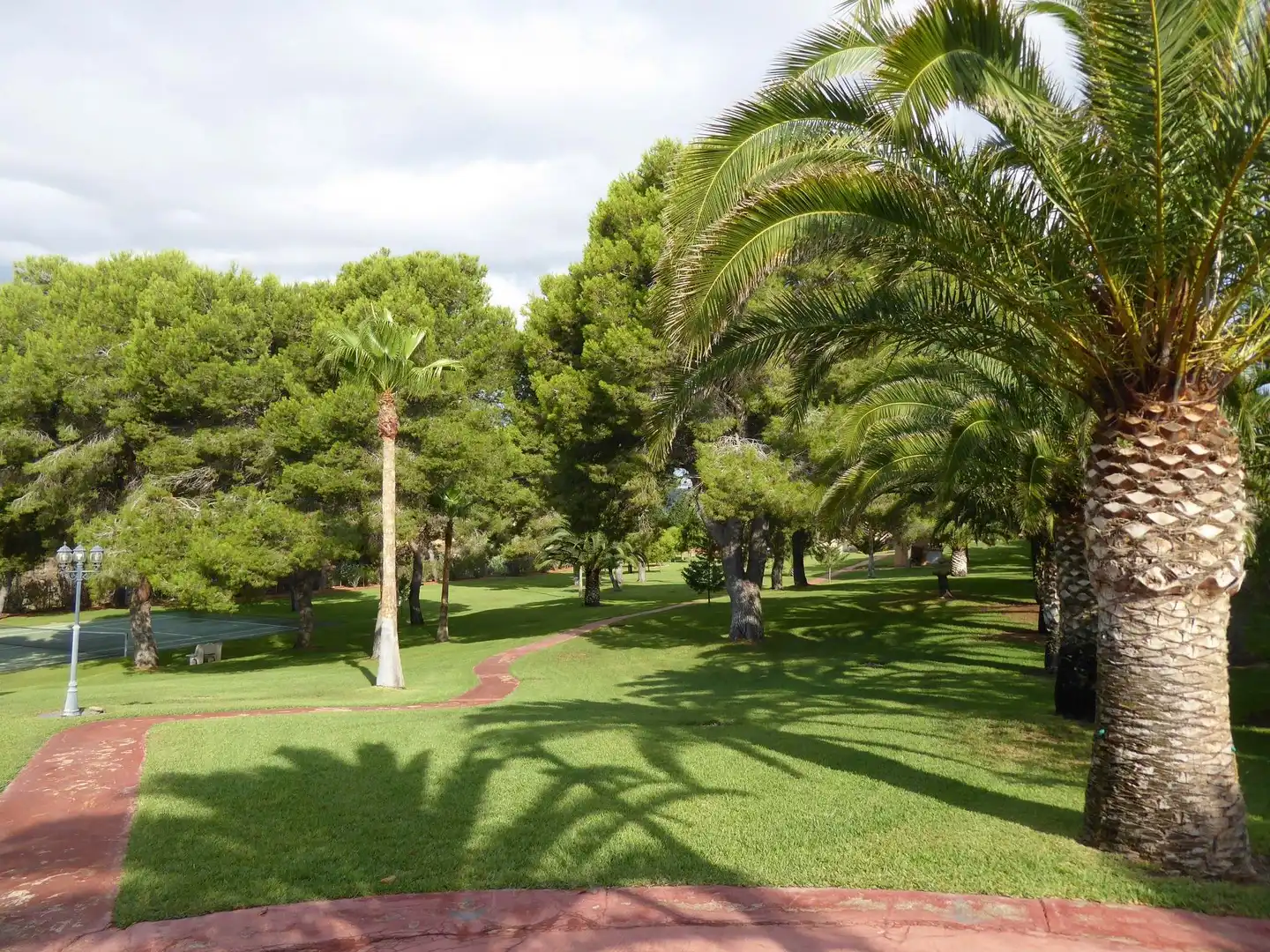 Jardí de Casa o xalet en venda en Alcalà de Xivert amb Calefacció, Jardí privat i Piscina