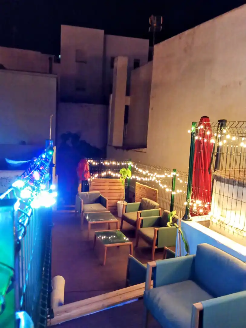 Terrasse von Einfamilien-Reihenhaus zum Verkauf in Calpe / Calp mit Klimaanlage, Terrasse und Abstellraum