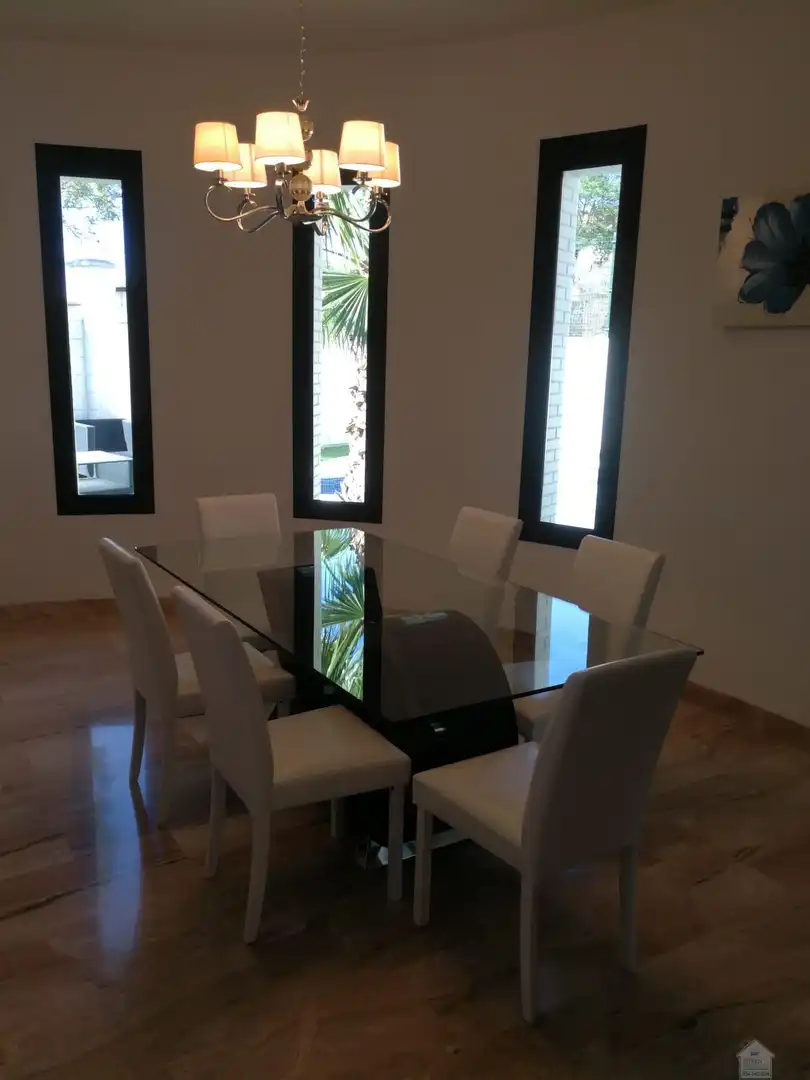 Casa o chalet de alquiler en Arenal - La Pólvora