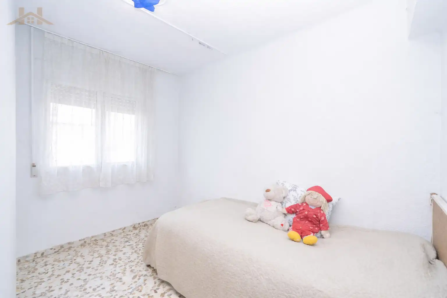 Bedroom of Flat for sale in Pozuelo de Alarcón  with Heating, Terrace and Furnished