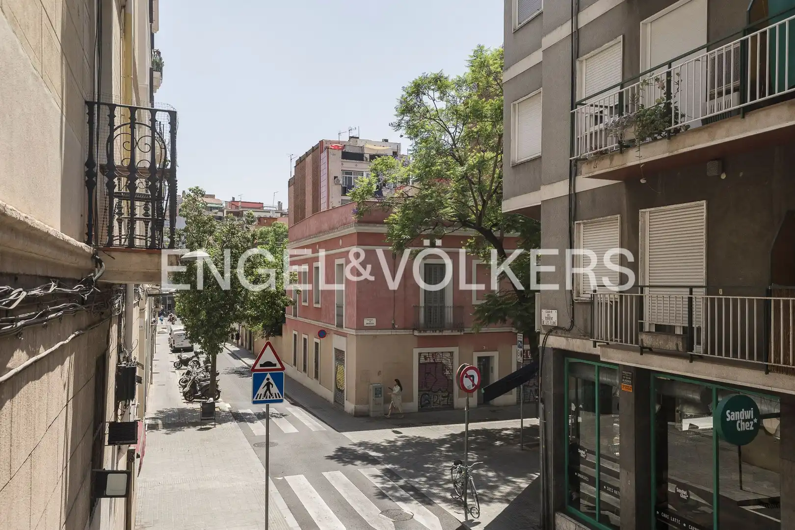 Vista exterior de Apartamento en venta en Barcelona con Aire acondicionado, Calefacción y Terraza