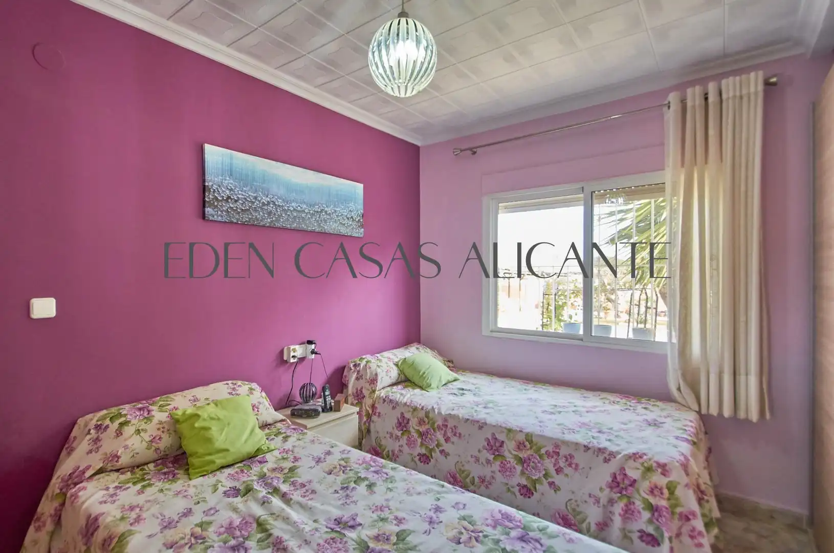 Habitación de Casa o chalet en venta en Mutxamel con Aire acondicionado, Calefacción y Jardín privado
