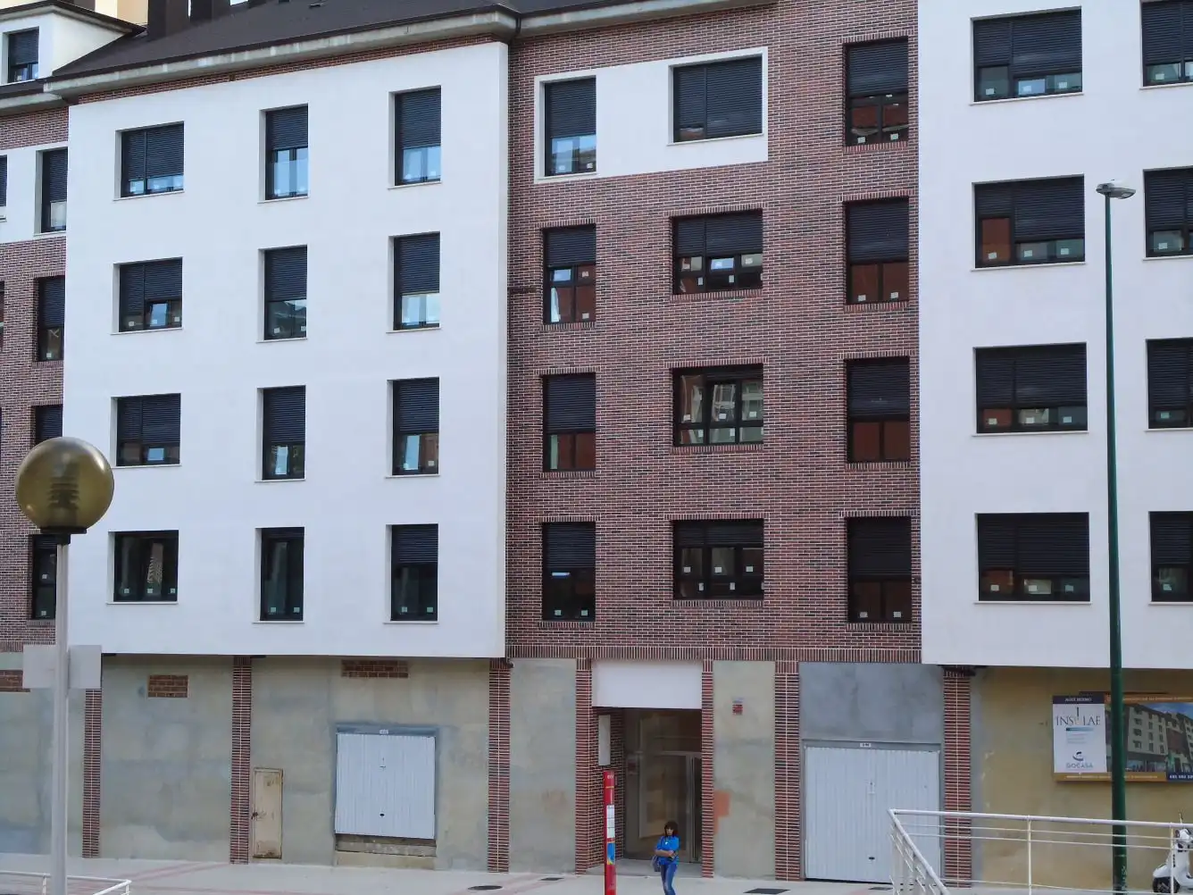 Exterior view of Commercial properties for rent in Avilés
