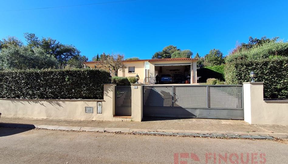 Foto 1 de Casa o xalet en venda a Calle Baix Penedès, Bescanó, Girona