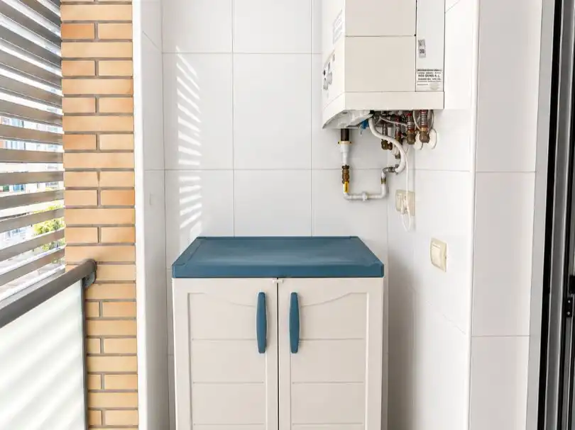 Baño de Piso en venta en Torrent con Aire acondicionado y Balcón