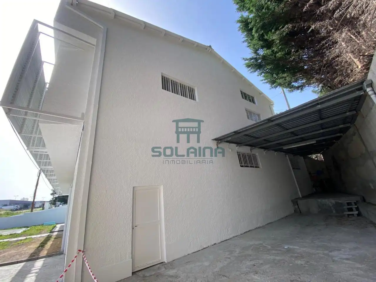 Exterior view of Industrial buildings for rent in Ourense Capital 