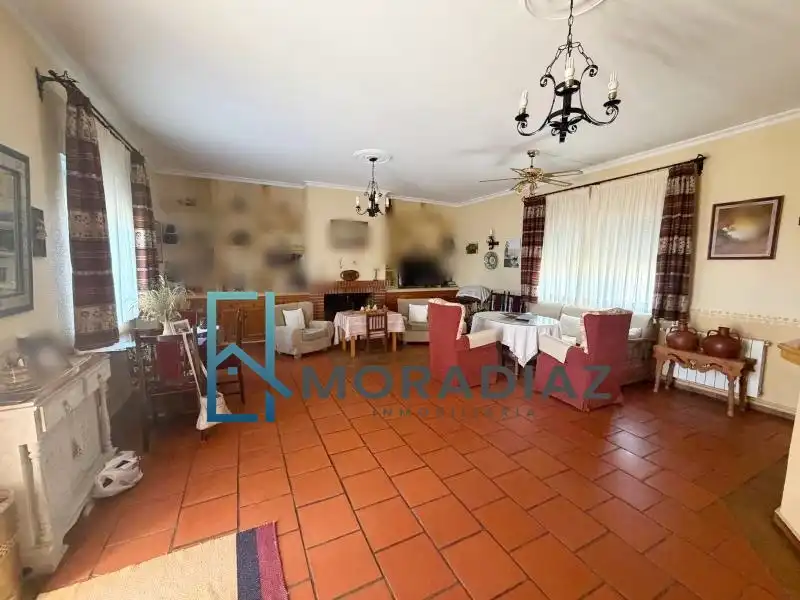 Houses for sale in Don Benito  with Air Conditioner, Heating and Private garden