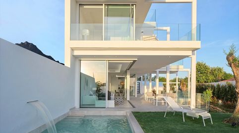 Villa moderna lista para entrar a vivir