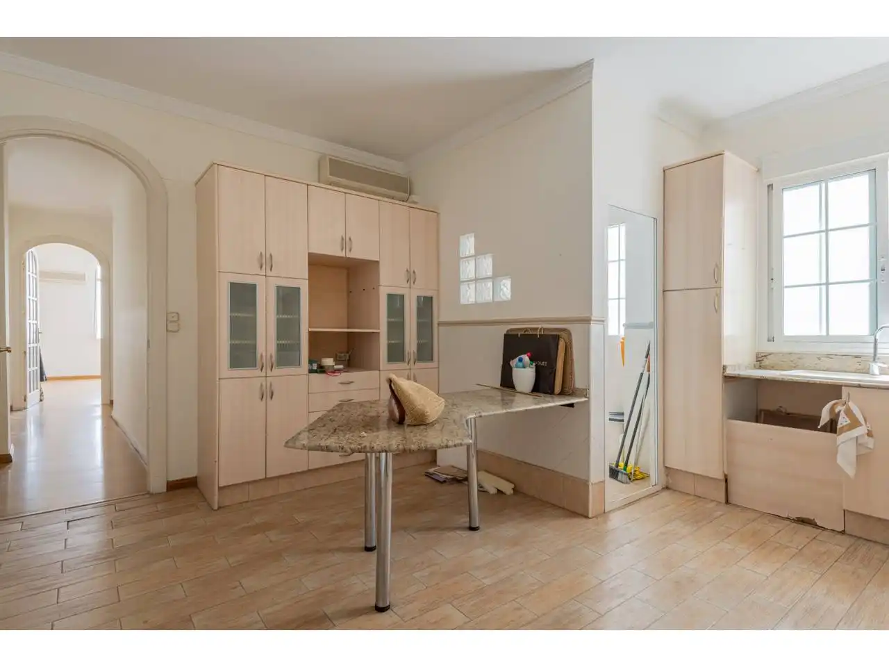 Küche von Wohnung zum Verkauf in Valencia mit Klimaanlage, Heizung und Parkett