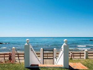 Vista exterior de Apartament en venda en Mijas amb Aire condicionat, Terrassa i Moblat