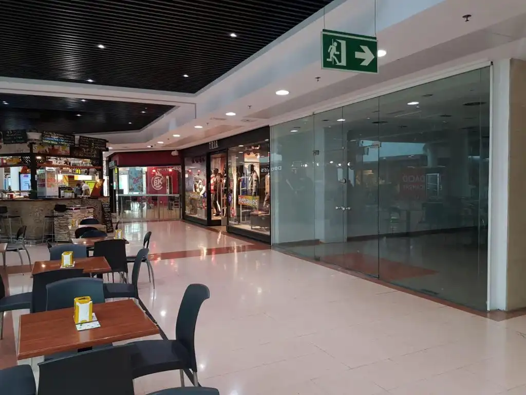 Commercial properties for sale in Fontsanta - Fatjó