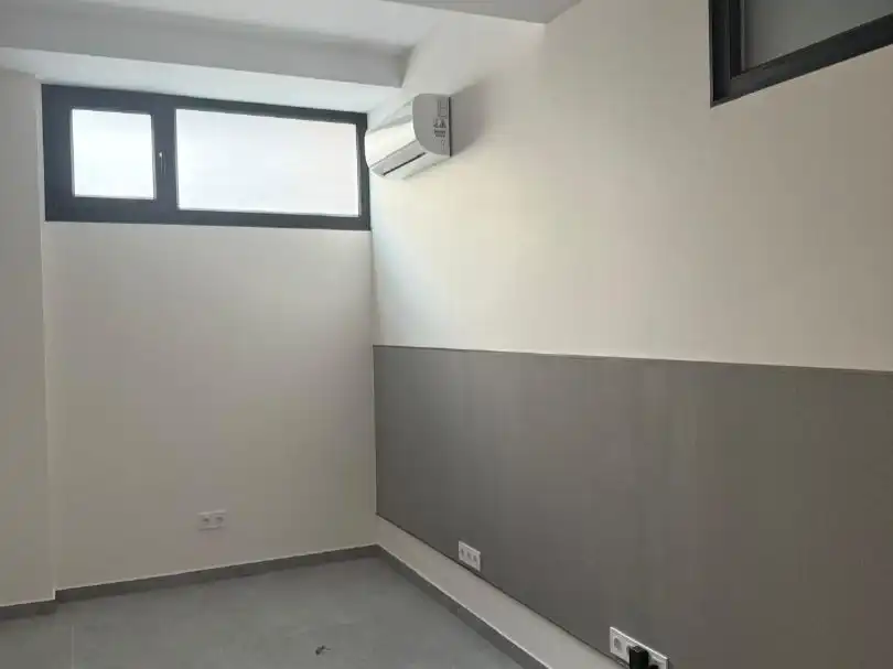 Oficina de alquiler en Valencia con Aire acondicionado y Internet