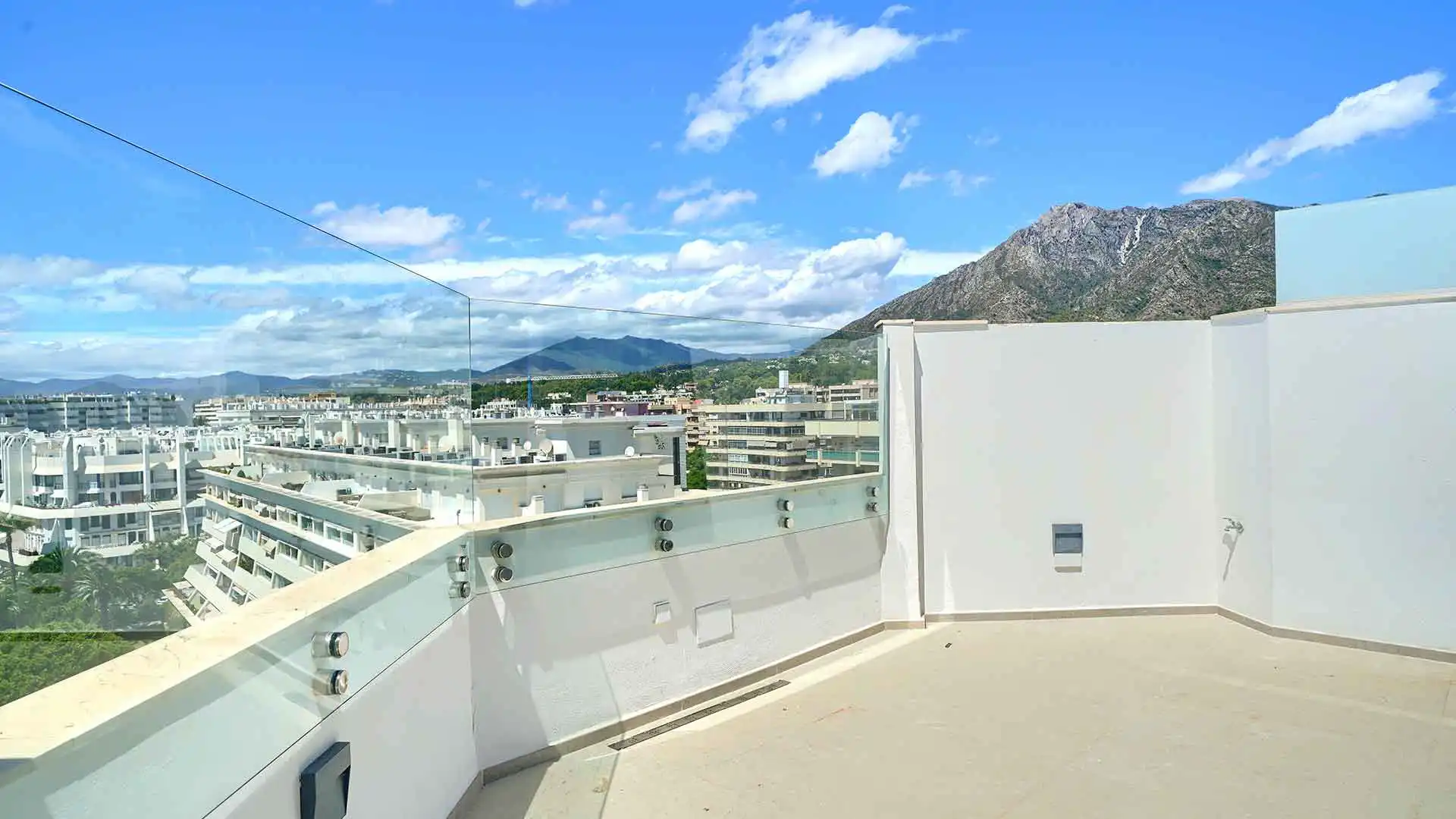 Terrace of Attic for sale in Marbella  with Air Conditioner, Terrace and Storage room