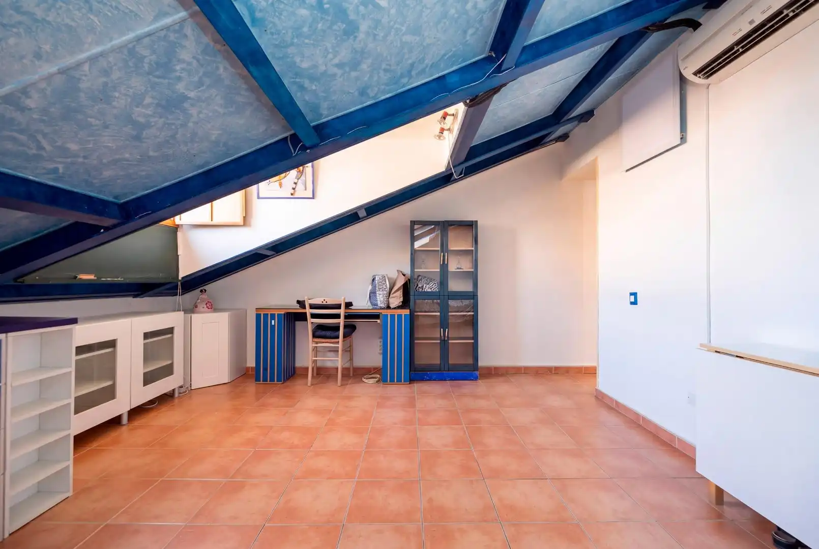 Apartments for rent in Madrid  with Air Conditioner, Heating and Furnished