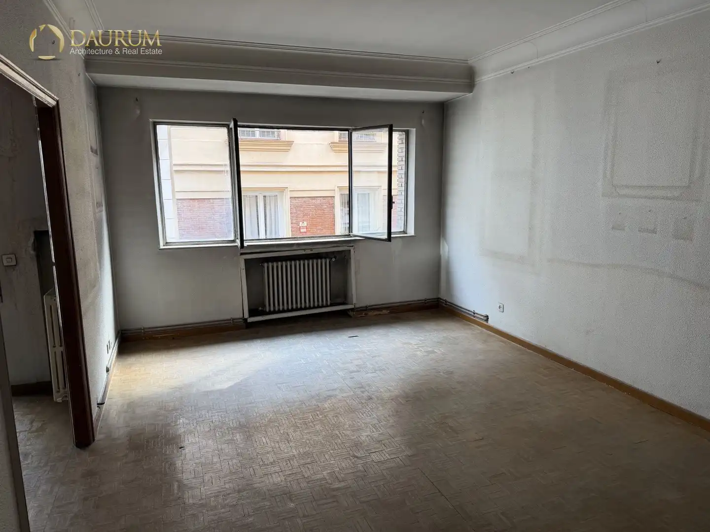 Piso con ascensor en venta en JUAN ÁLVAREZ MENDIZÁBAL