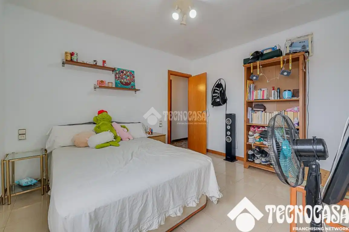 Piso con terraza en venta en Nou Barris, imagen 15