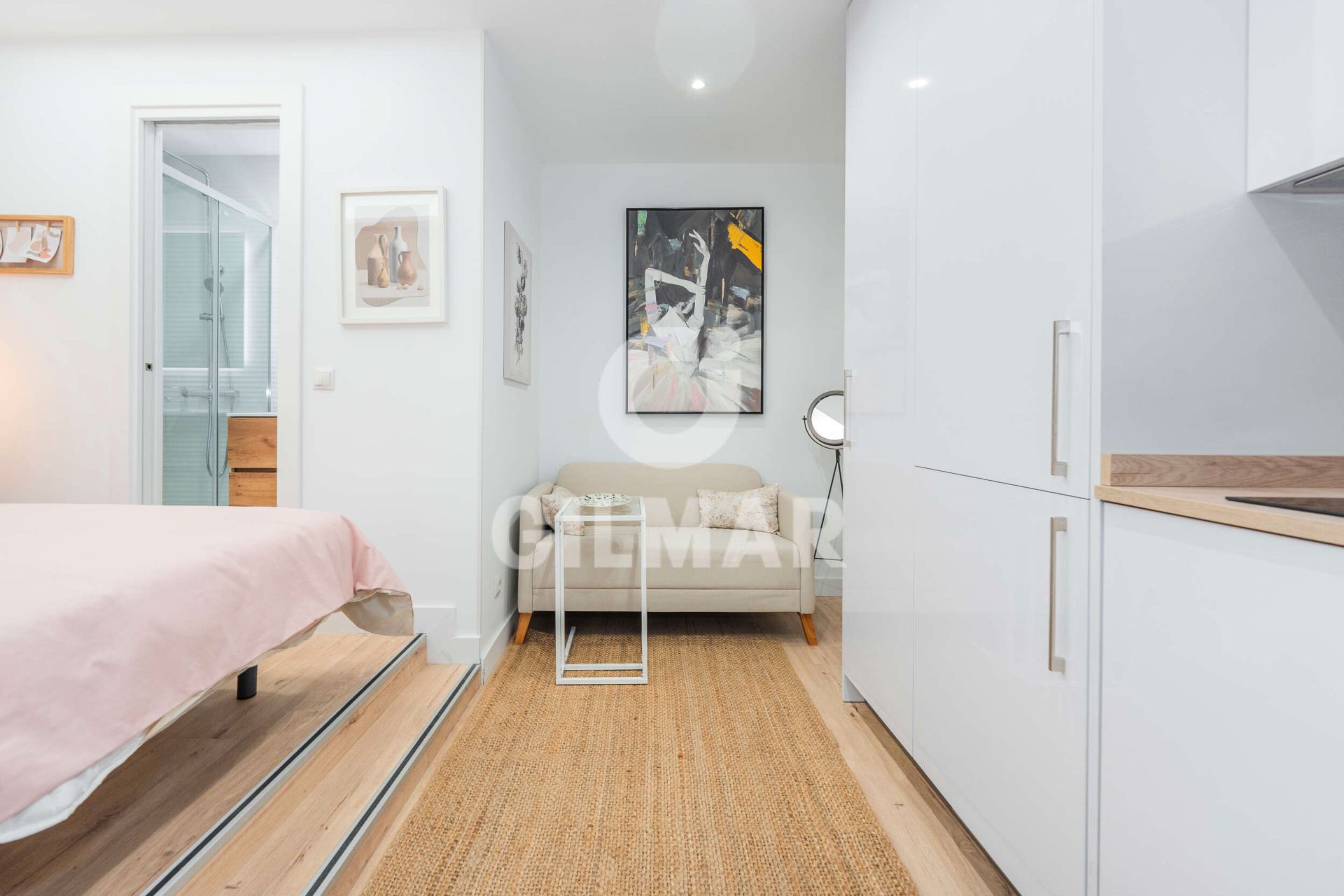 Bedroom of Flat for sale in  Madrid Capital  with Air Conditioner, Heating and Furnished