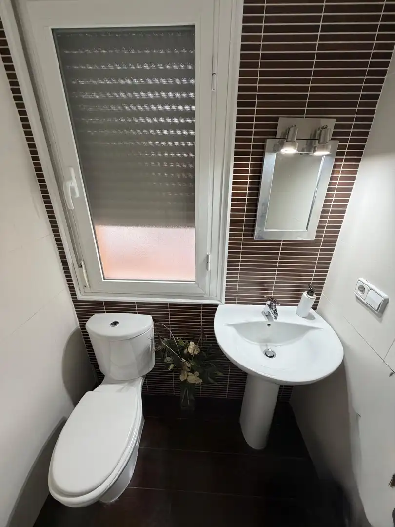 Bathroom of Houses for sale in Poblete  with Air Conditioner, Heating and Swimming Pool