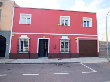 Casa amb balcó en venda a ALMAGRO
