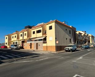Exterior view of Duplex for sale in Puerto del Rosario  with Terrace, Furnished and Oven
