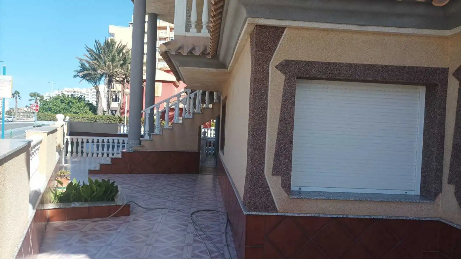 Vista exterior de Finca rústica en venda en La Manga del Mar Menor amb Aire condicionat, Calefacció i Terrassa