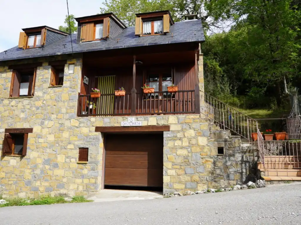 Vista exterior de Casa o xalet en venda en Bielsa