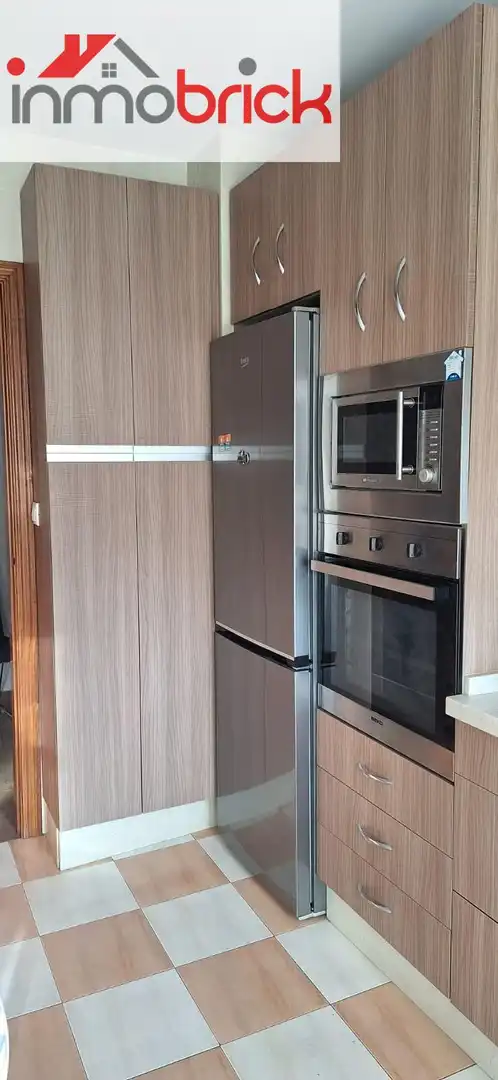 Cuina de Pis en venda en Priego de Córdoba amb Aire condicionat, Terrassa i Balcó