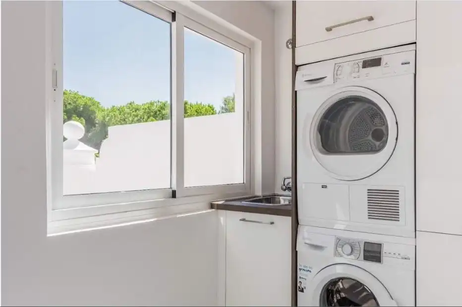 Habitación de Apartamento en venta en Marbella con Aire acondicionado, Calefacción y Parquet