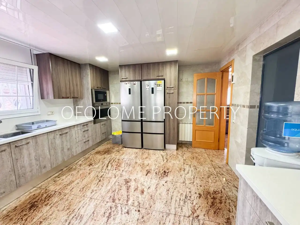 Cocina de Casa o chalet en venta en Santa Perpètua de Mogoda con Aire acondicionado, Calefacción y Jardín privado