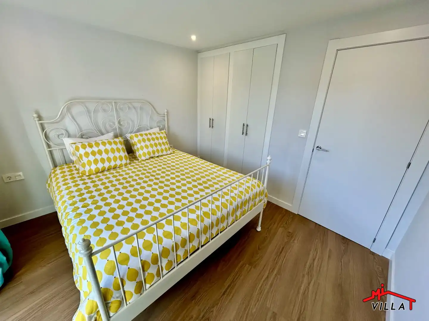 Bedroom of Flat for sale in Laredo  with Heating, Parquet flooring and Balcony