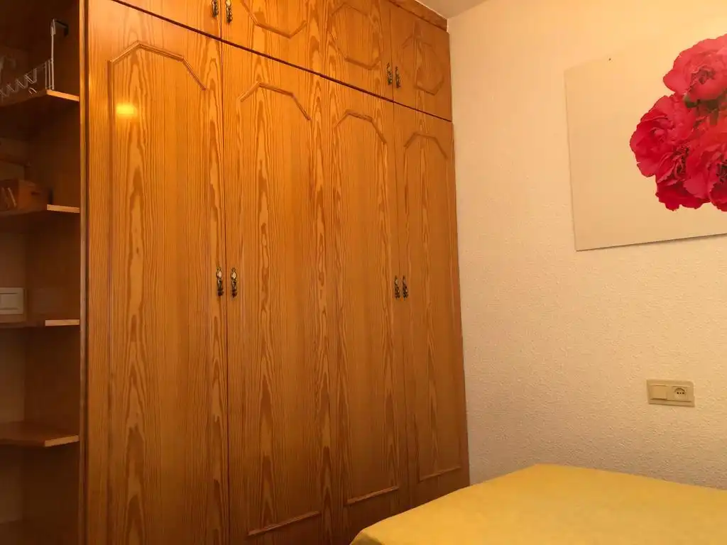 Schlafzimmer von Wohnung zur Miete in Albacete mit Heizung, Möbliert und Balkon