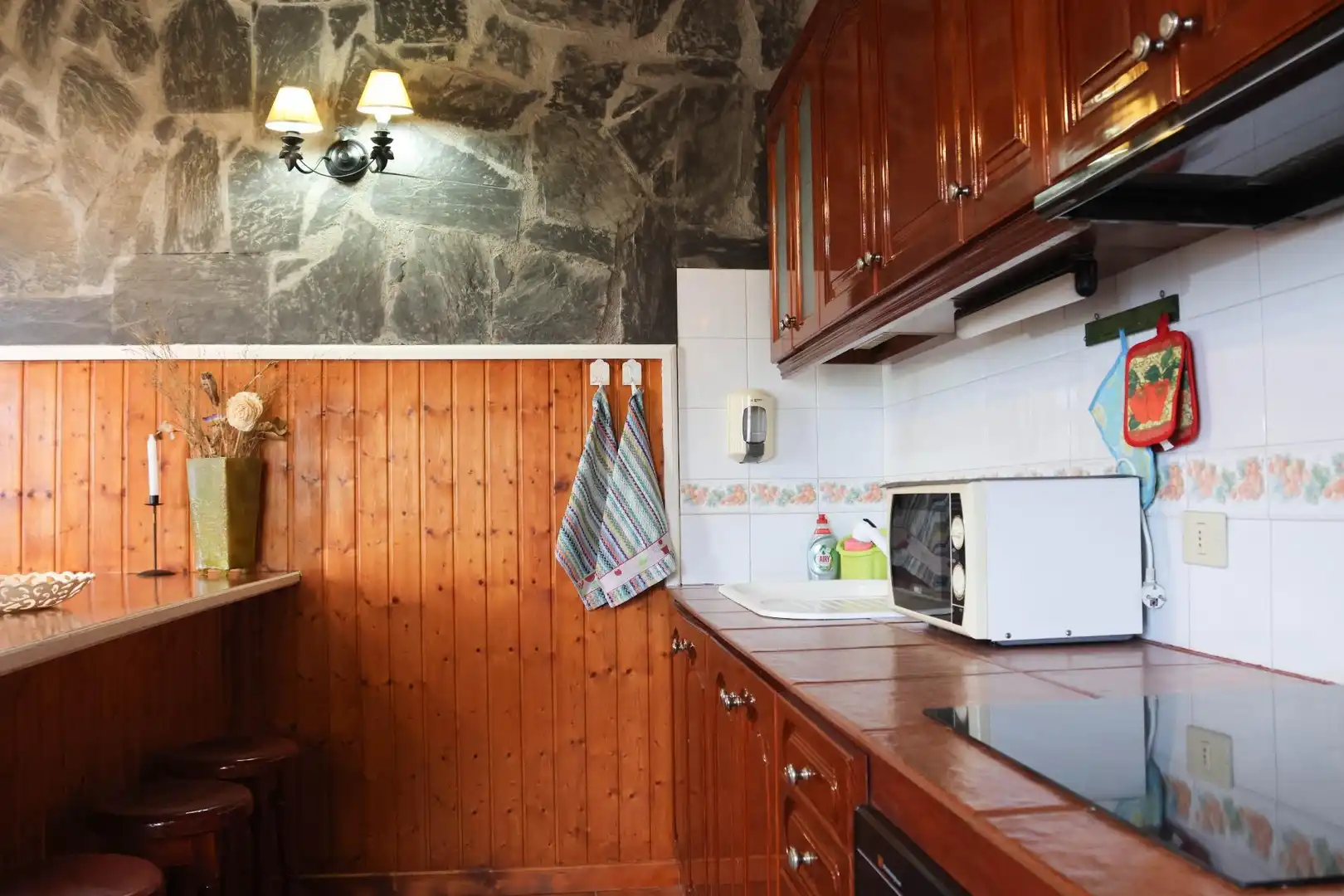 Cocina de Finca rústica en venta en Hermigua con Jardín privado, Terraza y Amueblado
