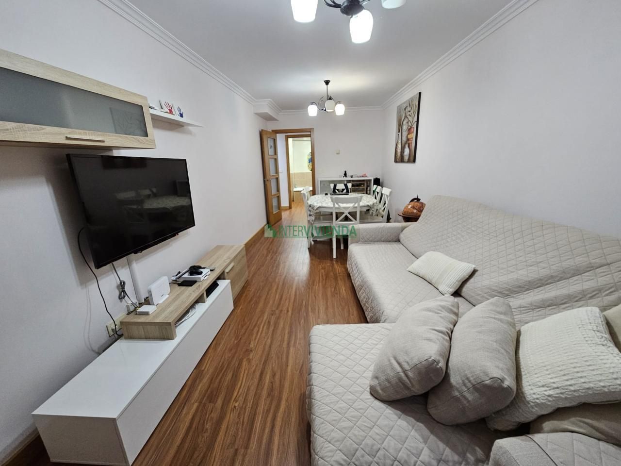 Sala d'estar de Pis en venda en Covelo amb Calefacció, Parquet i Traster