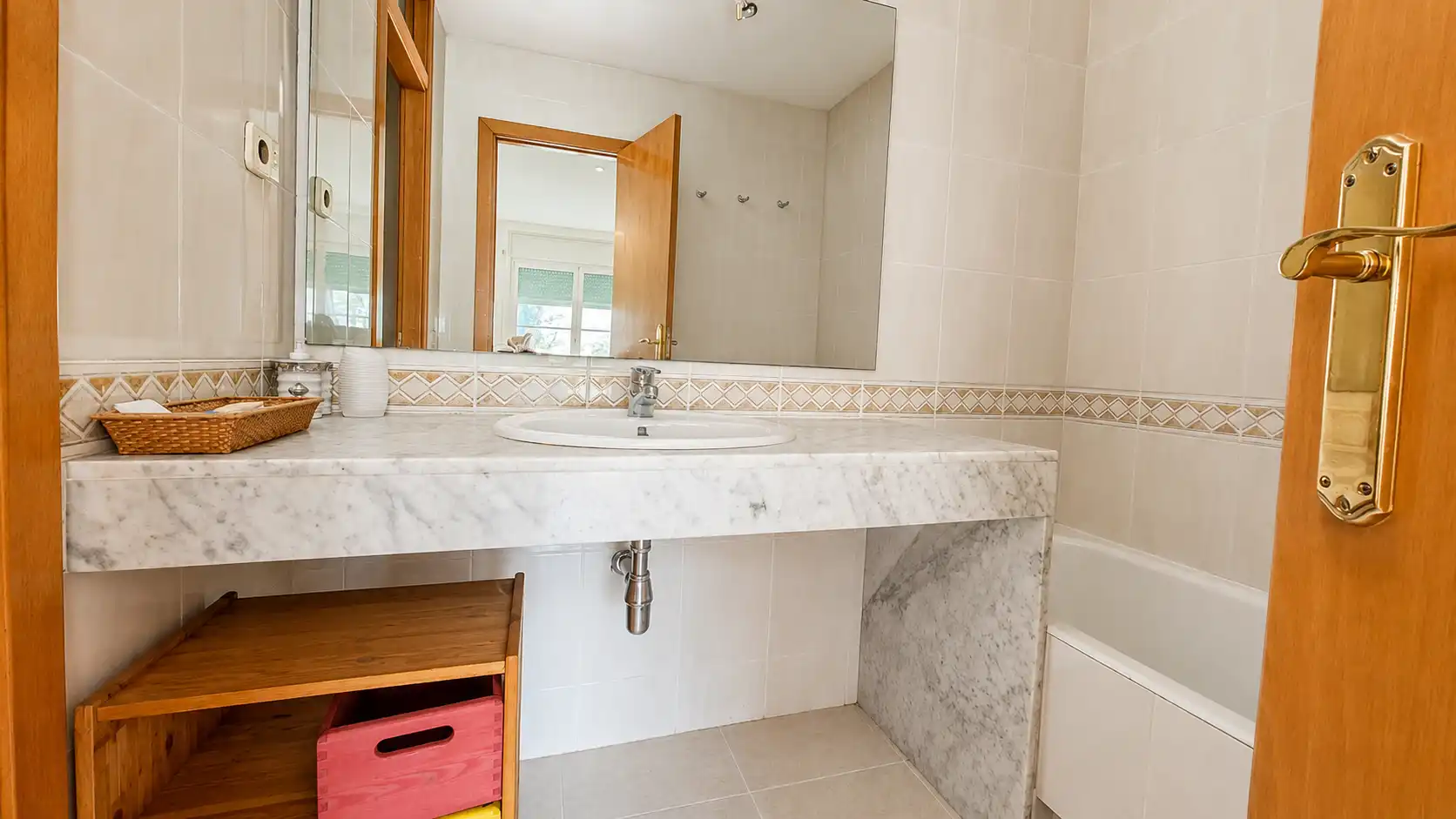 Bathroom of Houses for sale in Sant Andreu de Llavaneres  with Heating, Private garden and Community pool