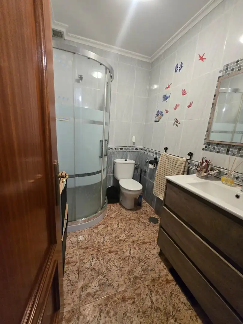 Bany de Casa adosada en venda en El Ejido amb Aire condicionat, Terrassa i Piscina