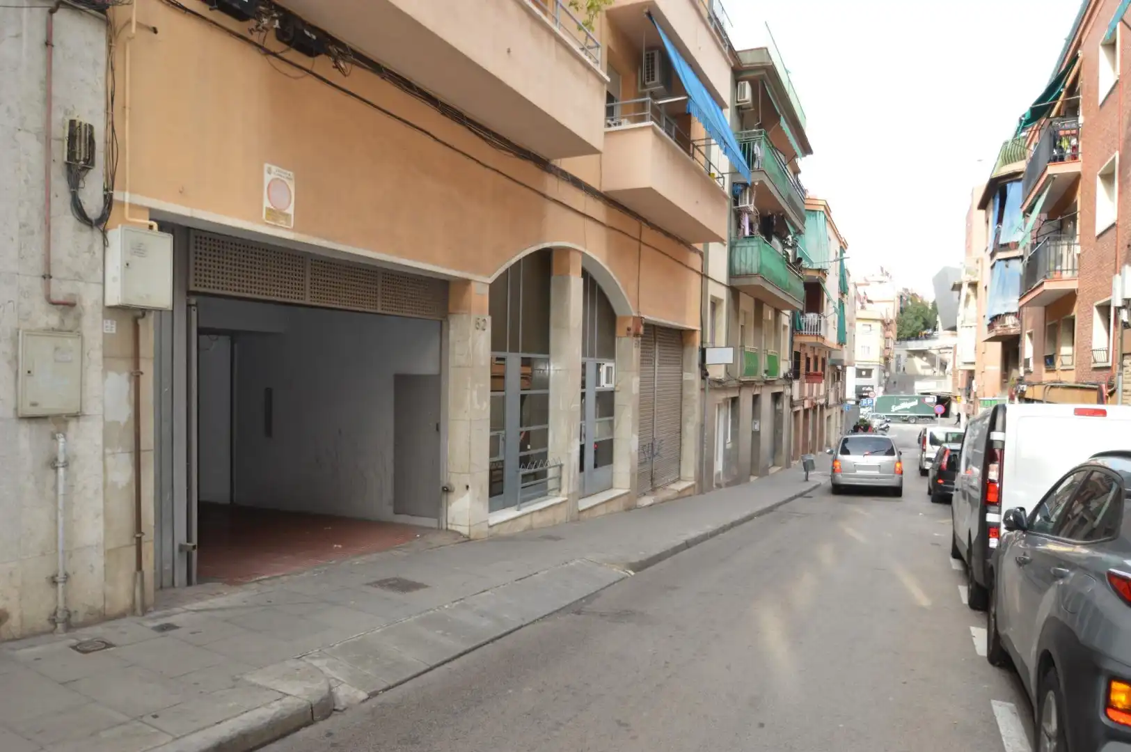 Vista exterior de Garaje en venta en Santa Coloma de Gramenet