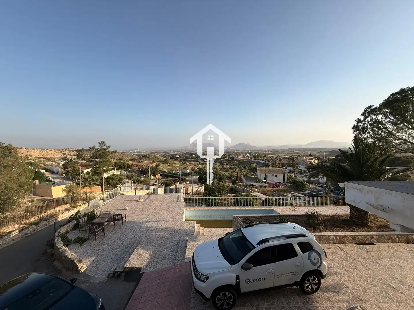 Exterior view of Houses for sale in San Vicente del Raspeig / Sant Vicent del Raspeig  with Air Conditioner, Private garden and Terrace