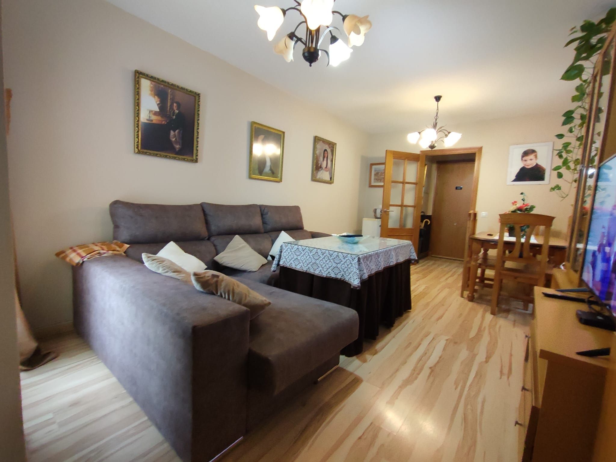 Sala d'estar de Apartament en venda en Chiclana de la Frontera amb Jardí privat