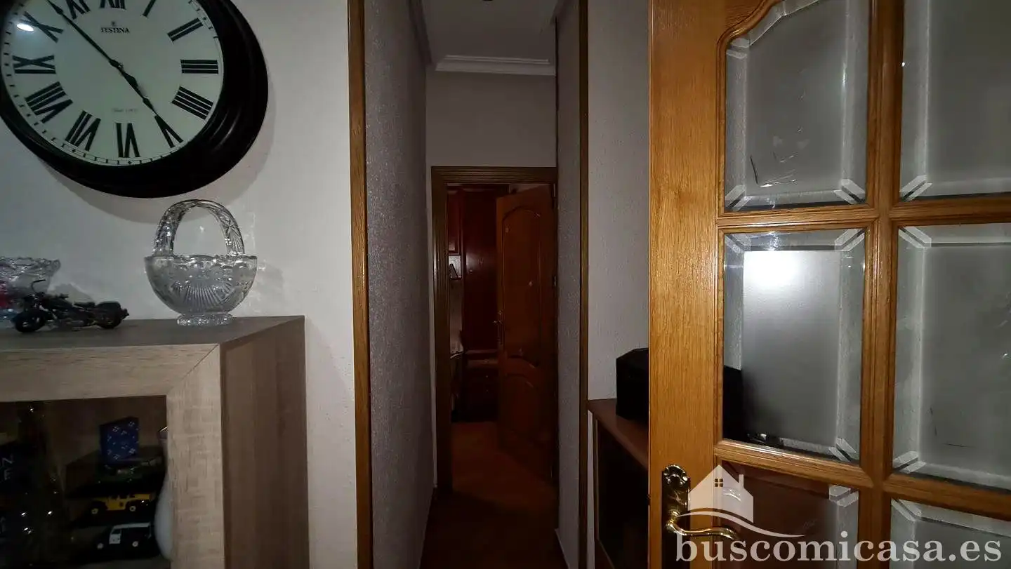 Planta baja en venta en Linares con Aire acondicionado