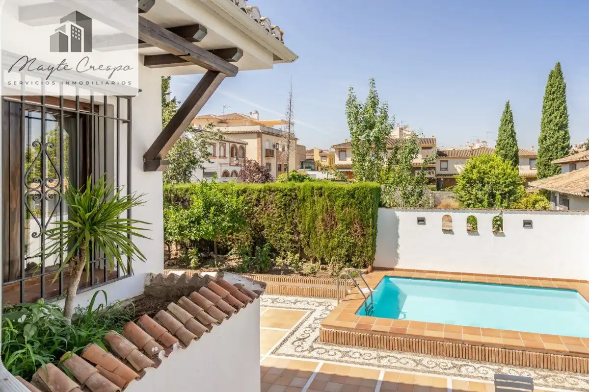 Jardín de Casa o chalet en venta en La Zubia con Aire acondicionado, Calefacción y Jardín privado