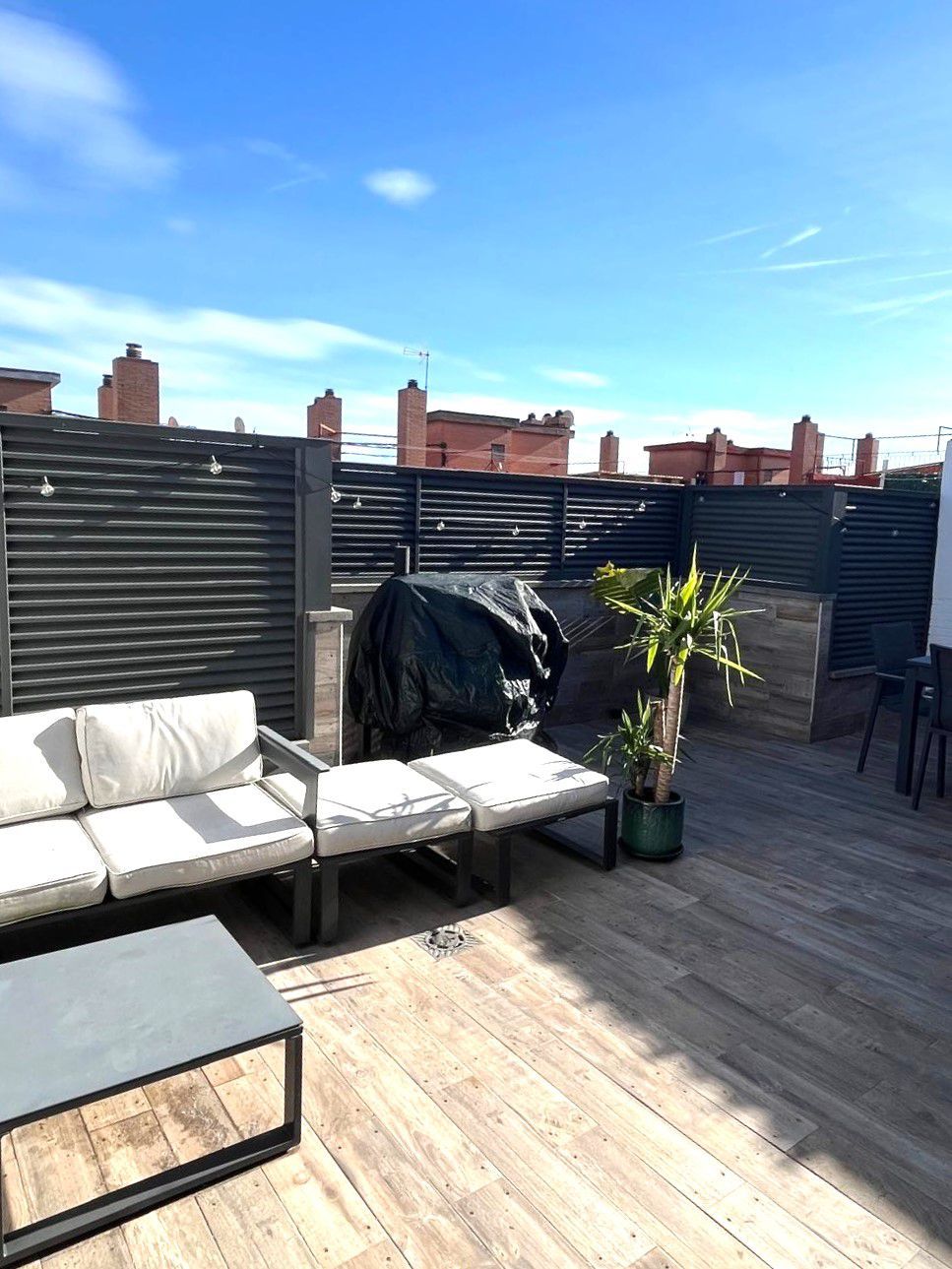 Terrassa de Àtic en venda en Sant Boi de Llobregat amb Aire condicionat, Calefacció i Parquet