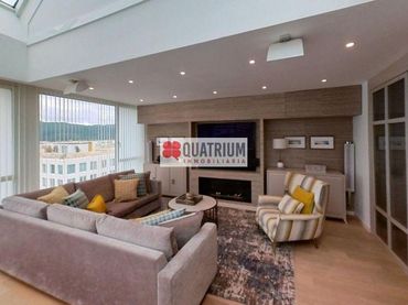 Dúplex con piscina en venta en Da Liberdade