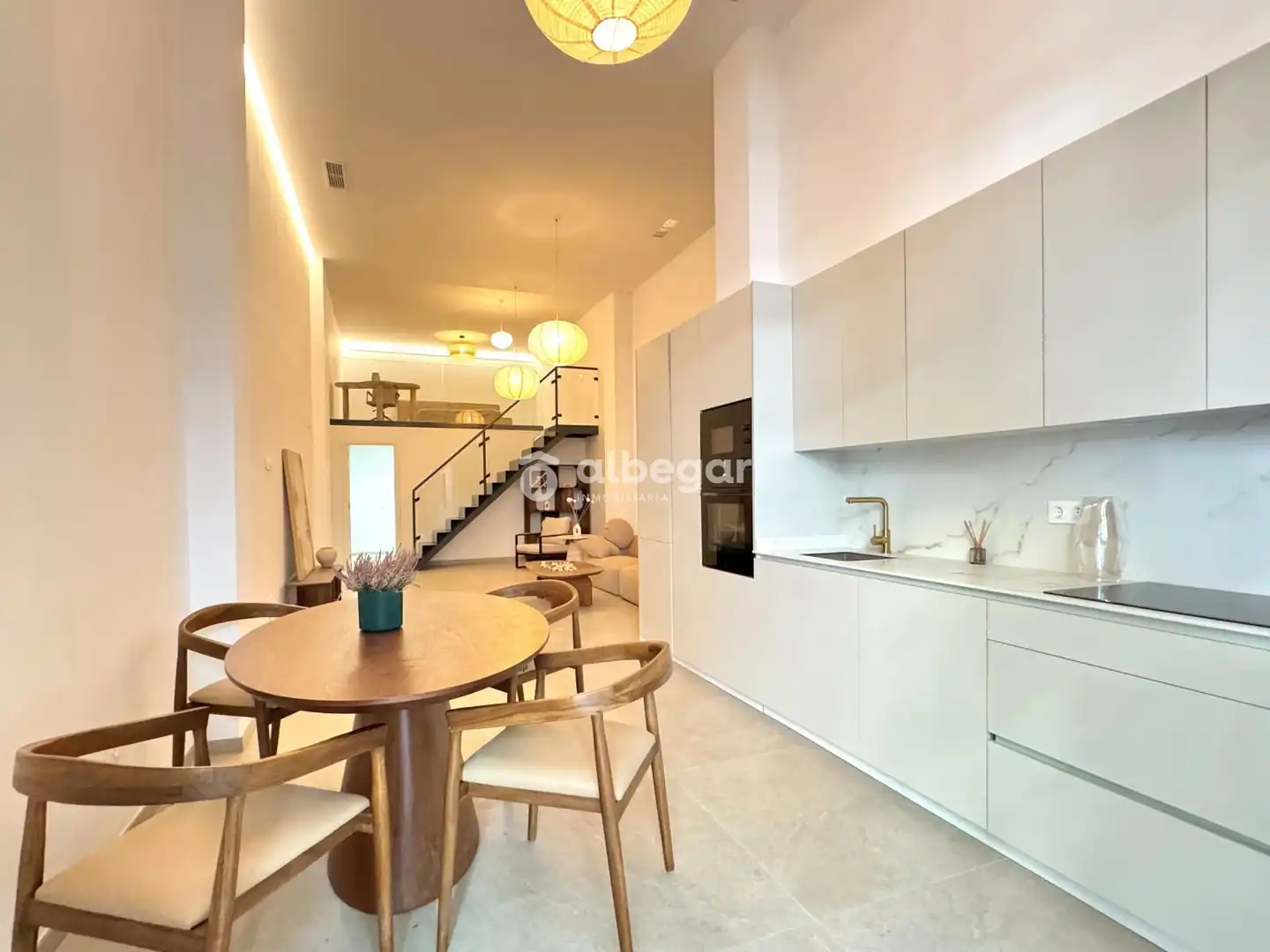 Flat for sale in Pintor Pascual Capuz