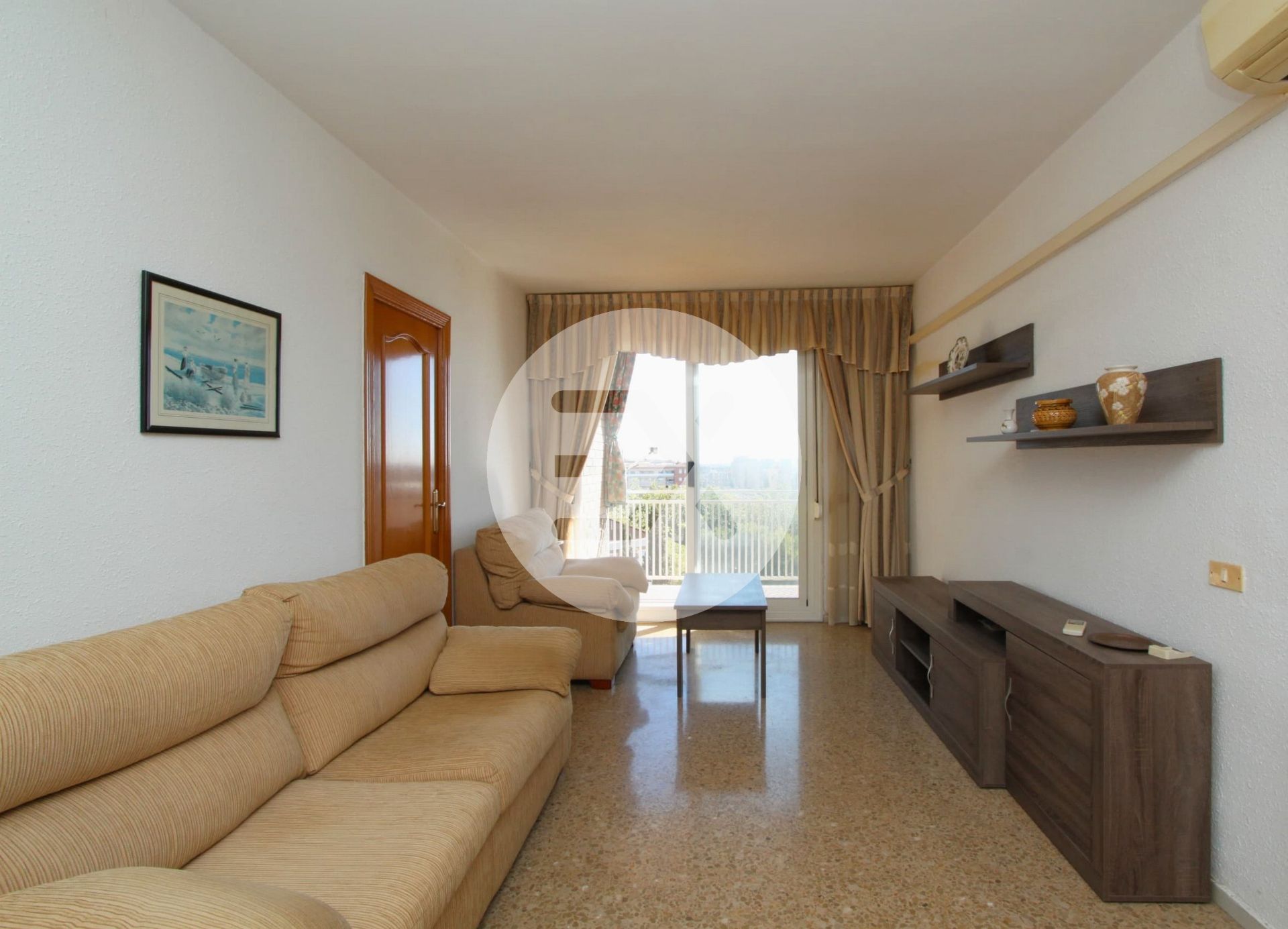 Living room of Flat for sale in Gavà  with Air Conditioner, Heating and Oven