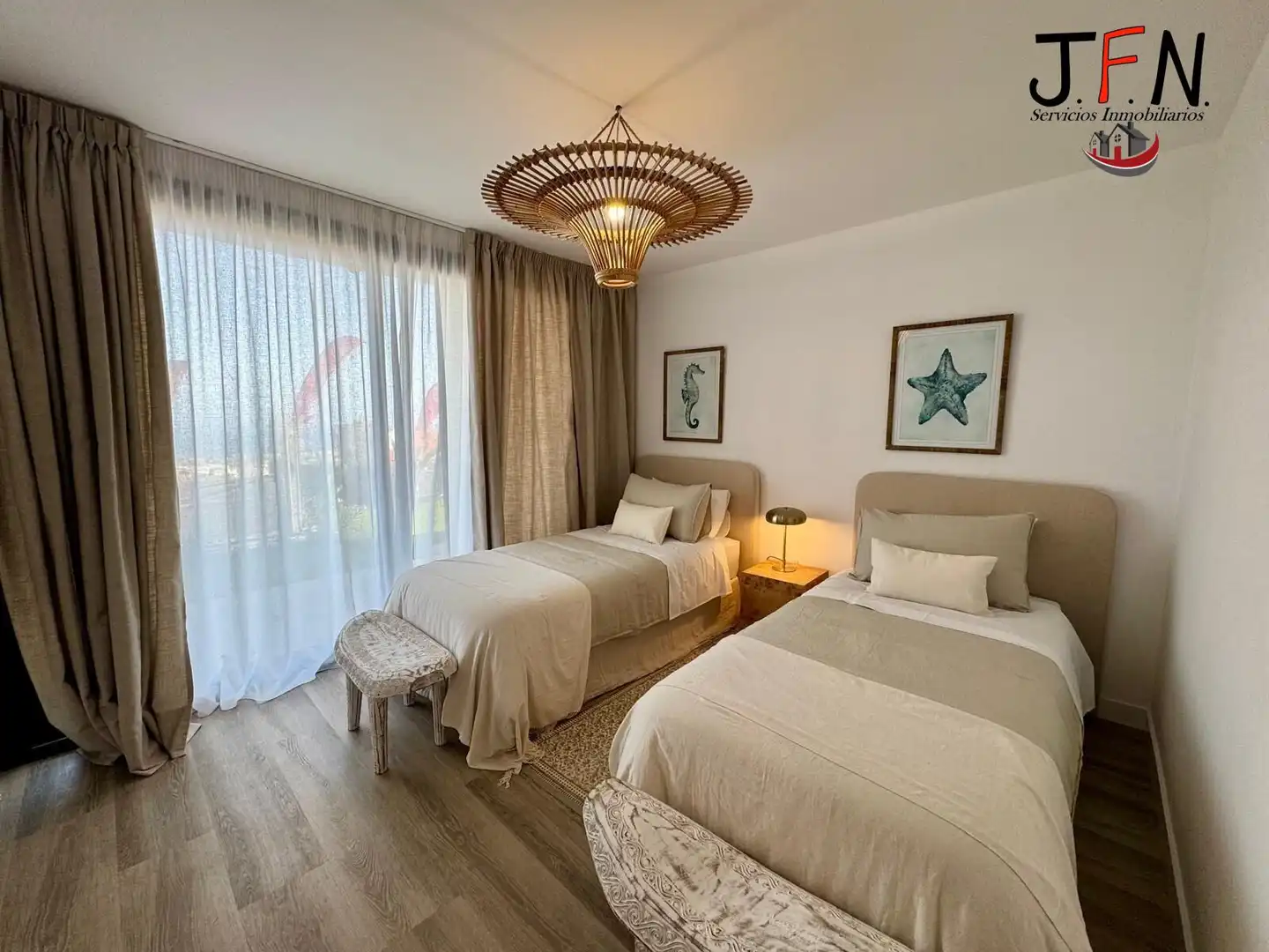 Habitación de Apartamento en venta en Antigua con Jardín privado, Terraza y Balcón