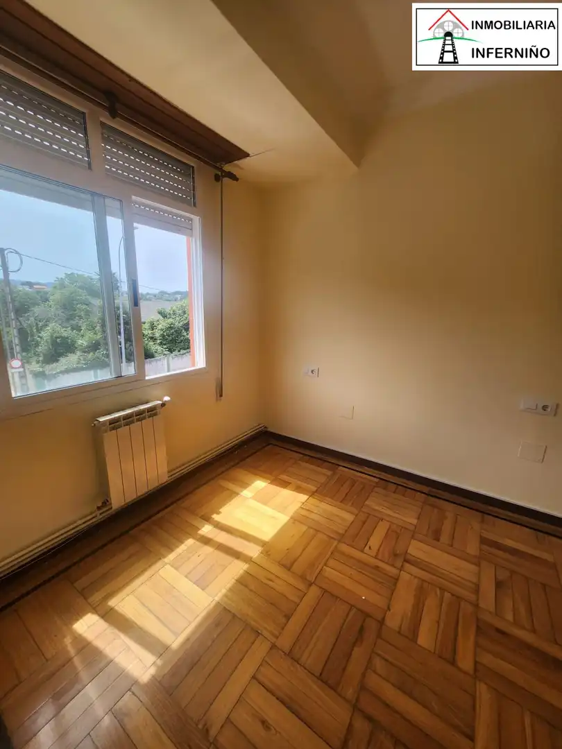 Habitación de Piso en venta en Narón con Terraza